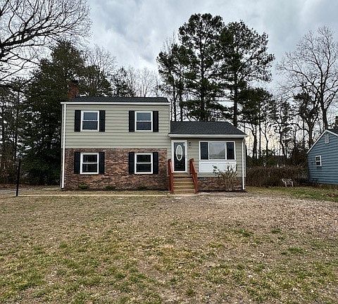 3rd image of 3015 Peabody Ln