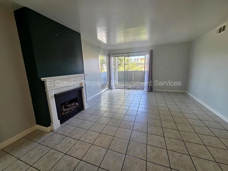 628 Daisy Ave #311 — Photo 4