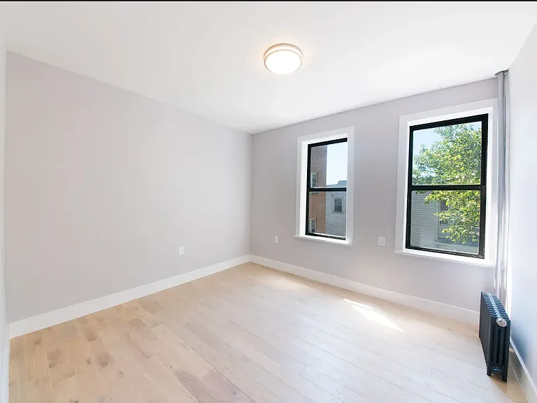 4119 Barnes Ave #2P — Photo 3