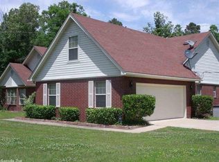 17011 E Mail Route Rd, Little Rock, AR 72206