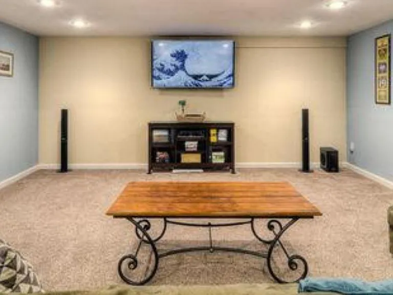 7807 S Windermere Cir — Photo 8