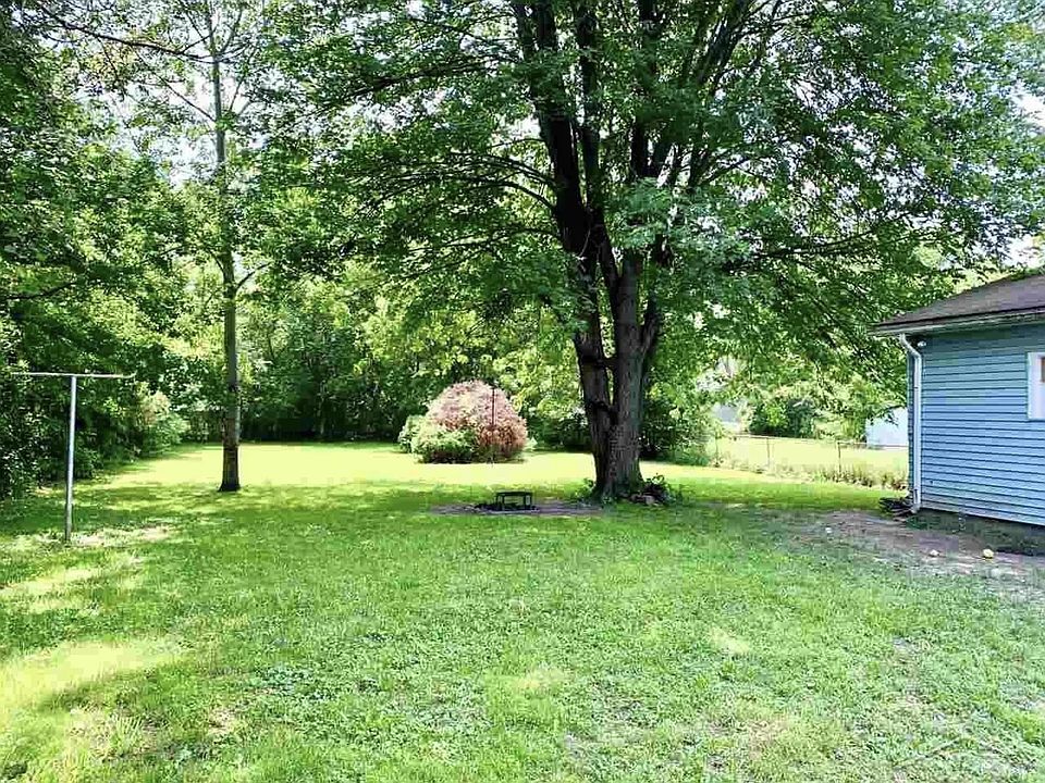 2nd image of 2690 Ohio St
