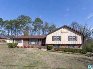825 Cherokee Trl, Anniston, AL 36206