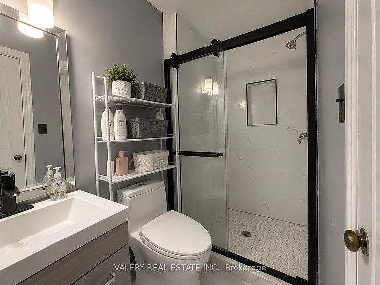 1138 Kipps Ln #10 — Photo 10