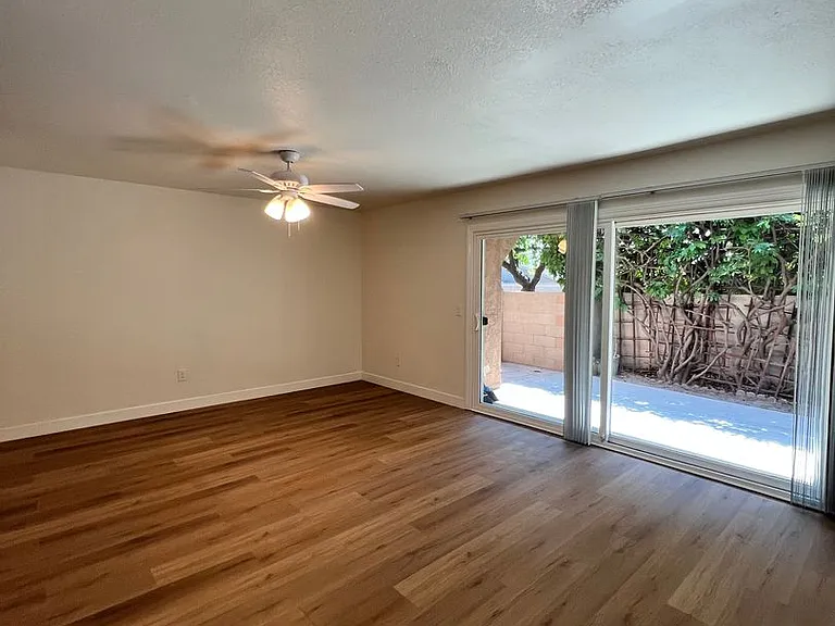 6600 Warner Ave #21 — Photo 5