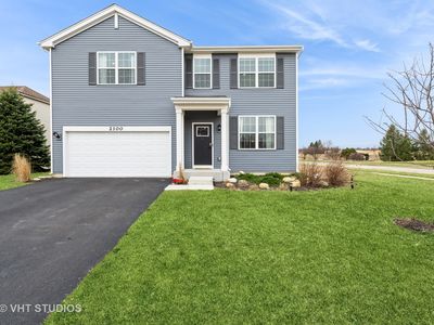 2100 Preswick Ln, Woodstock, IL, 60098
