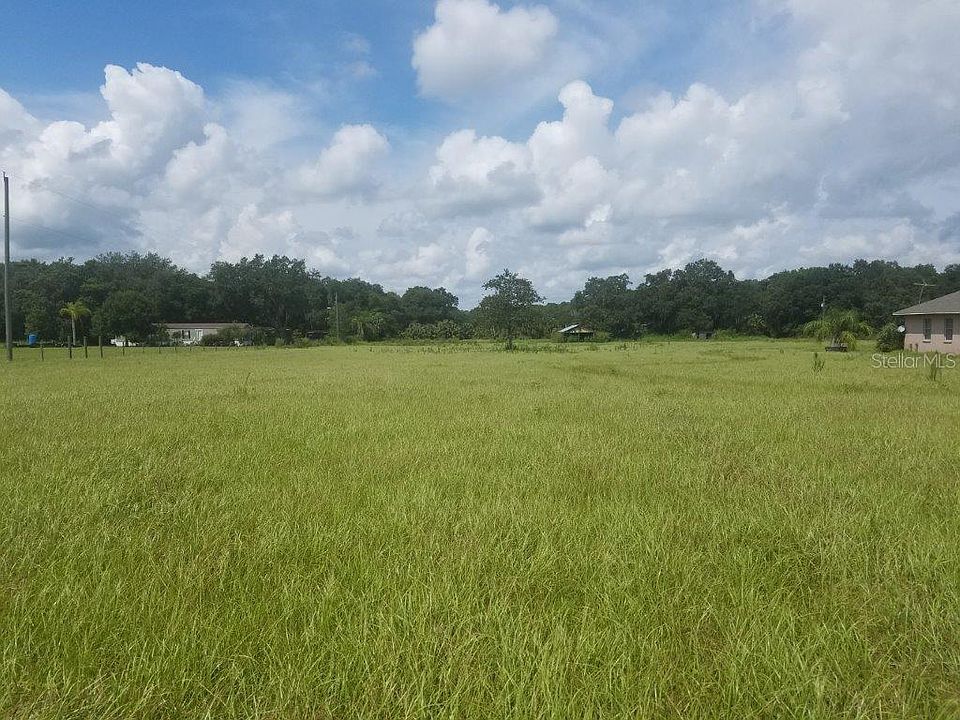 1st image of 3915 Antonio Ln