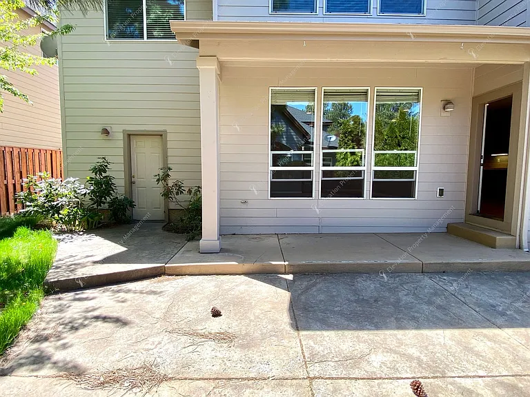 60974 Snowbrush Dr — Photo 41