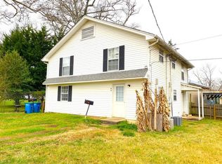 41 Victoria St, Commerce, GA 30529