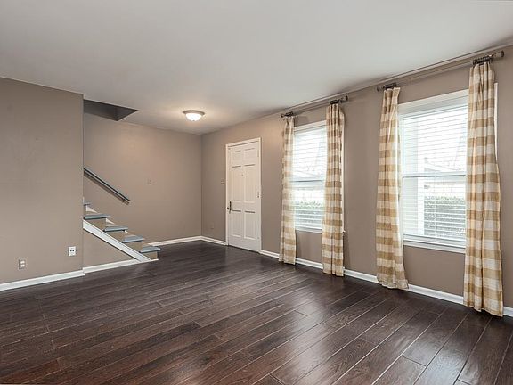 2nd image of 863 S Yates Rd APT 3