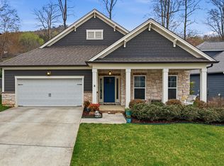 555 Deer Valley Dr, Hixson, TN 37343