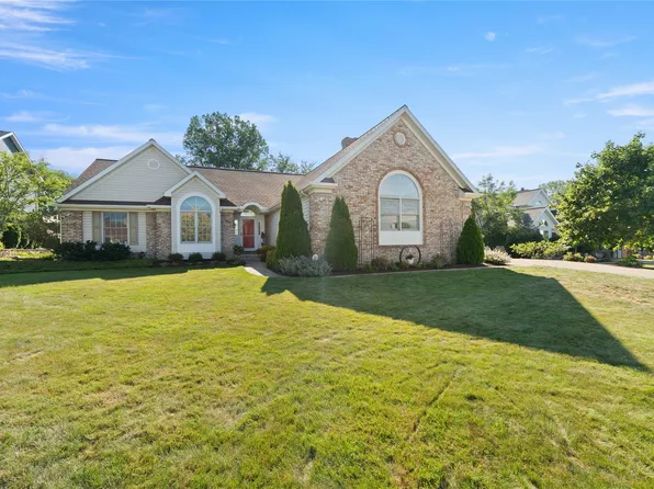 5178 Westbury Farms Dr, Erie, PA 16506