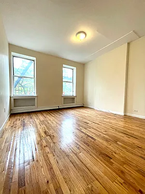 Rented by Elmekies Equities | media 1