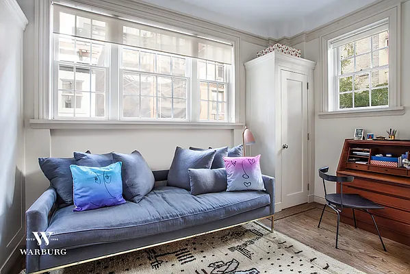 Rented by Warburg | media 37