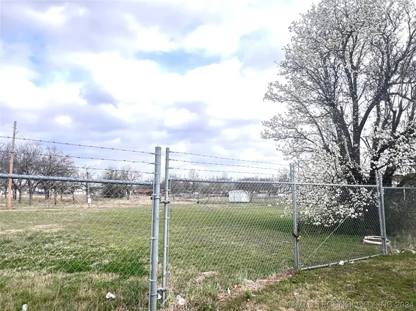 Electric Ave, Krebs, OK 74554