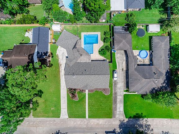 3rd image of 2903 Frostwood Cir