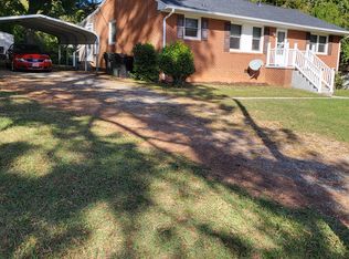 712 Kenwood Dr, Burlington, NC 27215