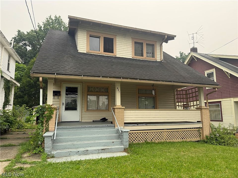 1st image of 531 W Chalmers Ave