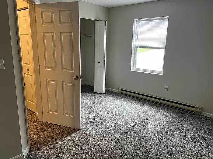 501 Maple St — Photo 14