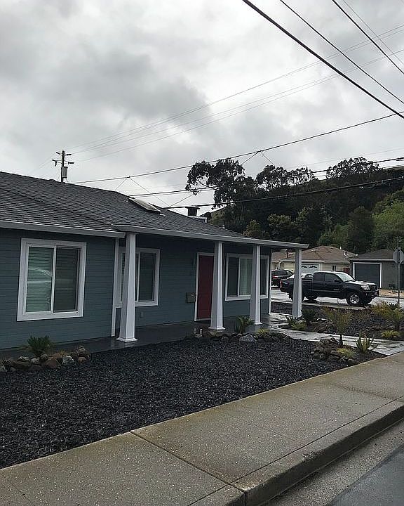 1st image of 82 Irving St