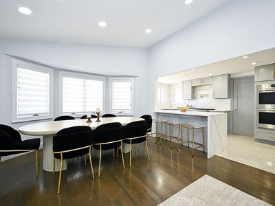 320 Whitman Dr, Brooklyn, NY, 11234