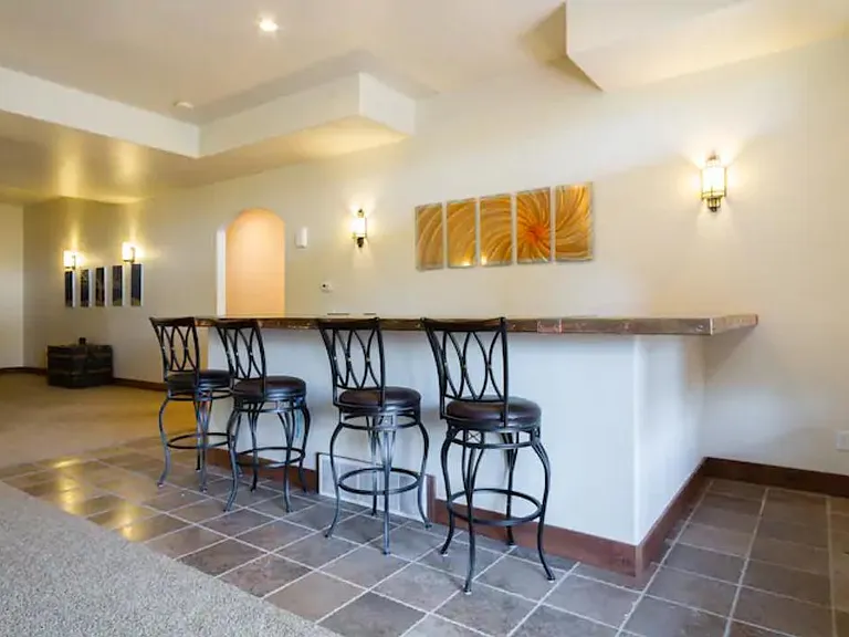 620 Ridge Dr — Photo 6