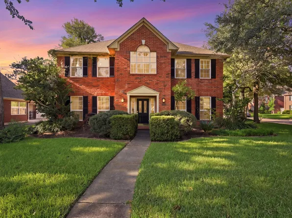 6906 Morningside Dr, Sugar Land, TX 77479