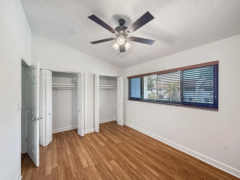2700 S Oakland Forest Dr #305 — Photo 29