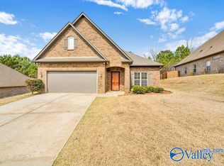 249 Chapel Hill Trl, Fultondale, AL 35068