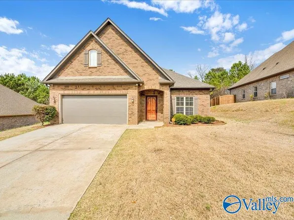 249 Chapel Hill Trl, Fultondale, AL 35068