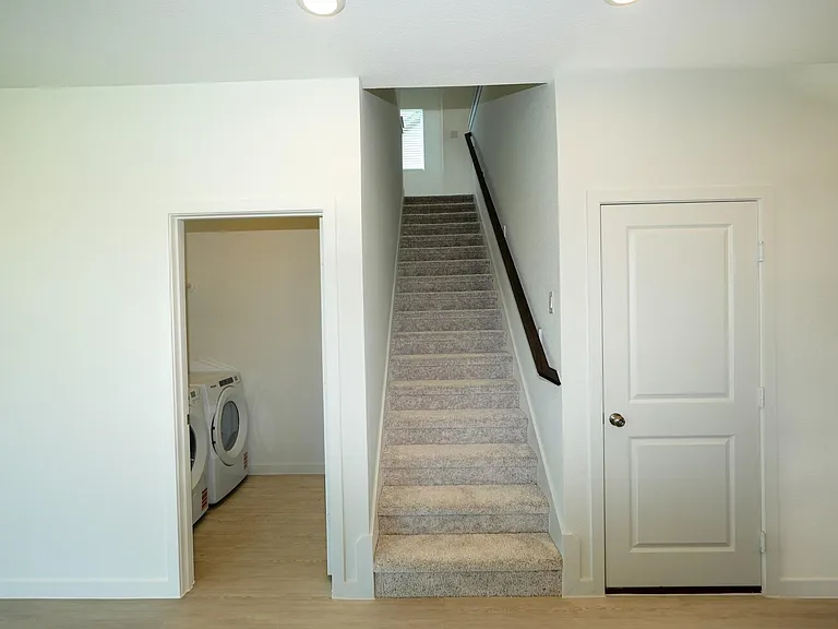 6403 Periwinkle Blossom Ln — Photo 17