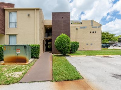 7173 Orange Dr APT 102B, Fort Lauderdale, FL, 33314