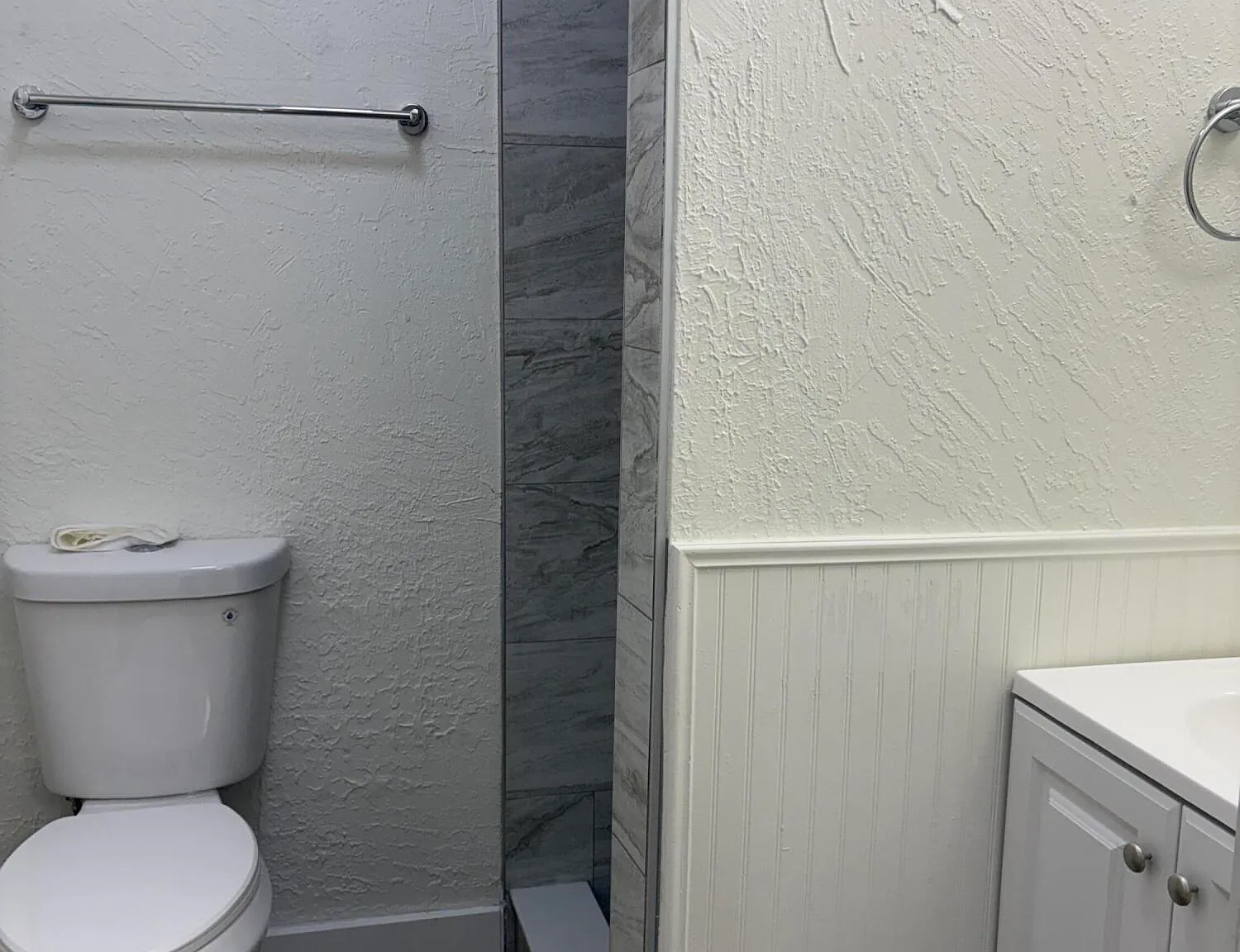 Studio, 1.0 bath, 4434 sqft, $1,350 — Photo 3