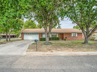 1235 N Kight St, Stephenville, TX 76401