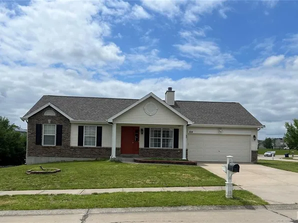 614 Stone Bend Trl, Wentzville, MO 63385
