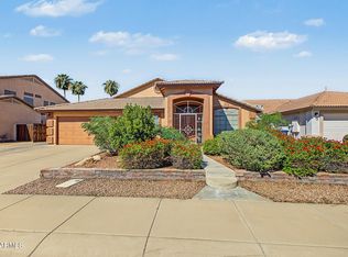 1470 E CARLA VISTA Drive, Chandler, AZ 85225
