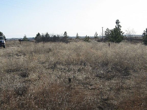 3rd image of 25114 S Rupp Rd