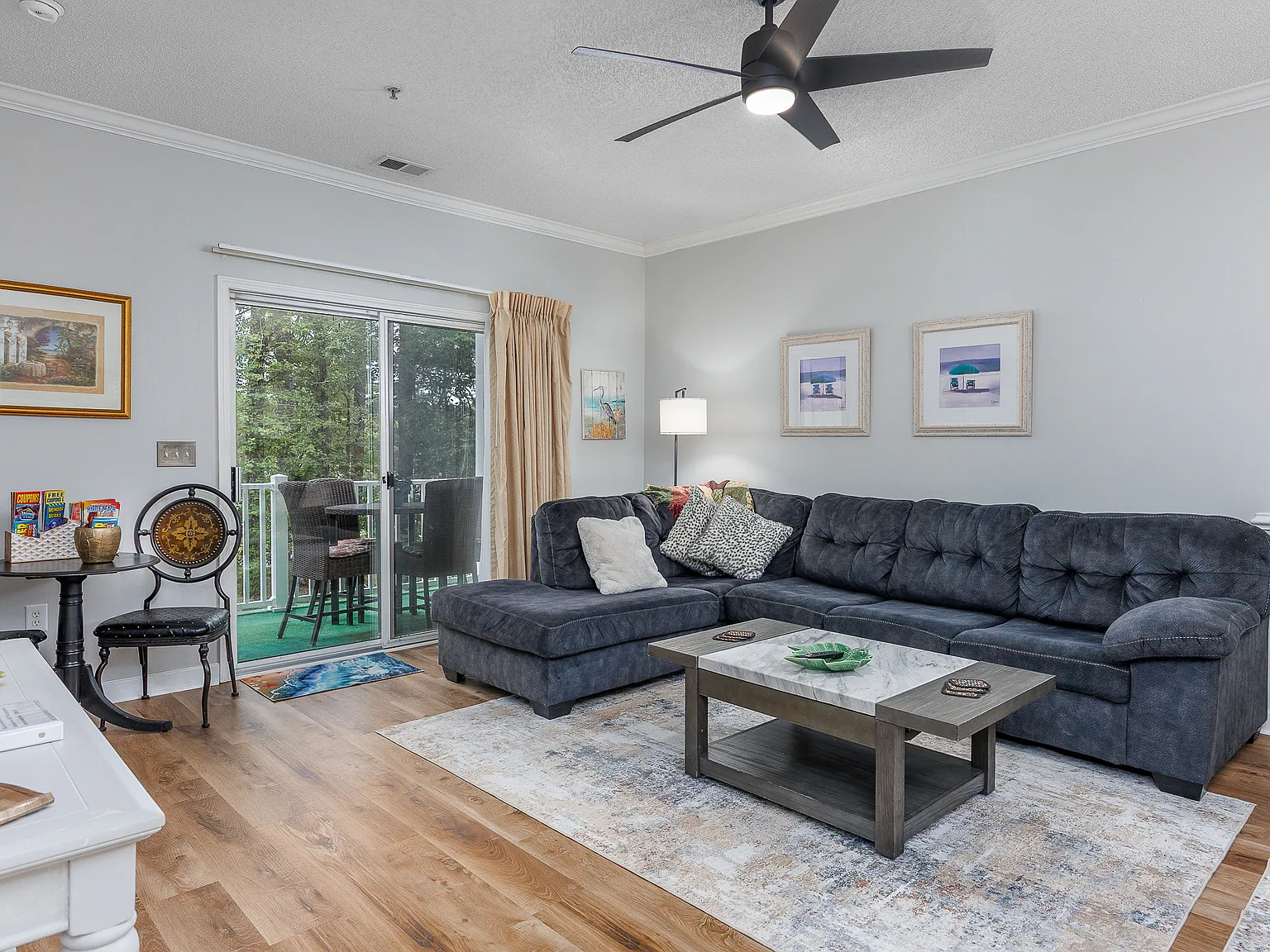 2 bed, 900 sqft, $1,700 — Photo 4