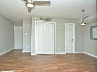 1840 Burton Dr APT 216, Austin, TX 78741