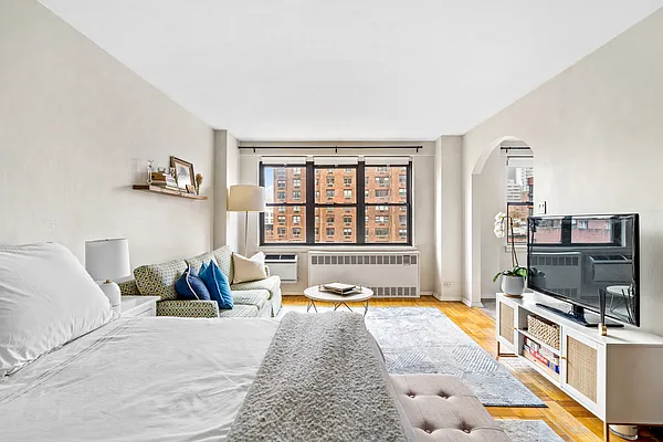 301 East 63rd Street #8C in Lenox Hill, Manhattan | StreetEasy