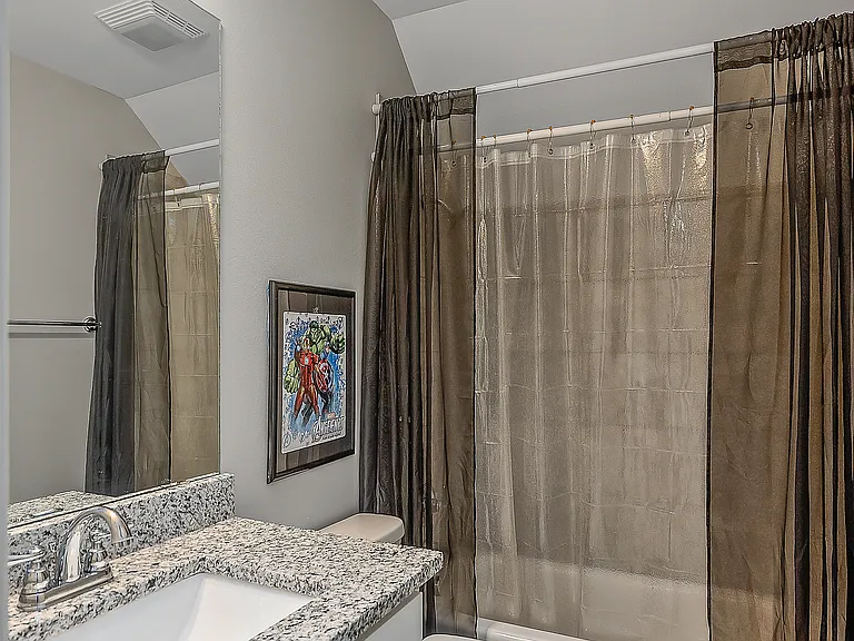 604 Labarre Ln — Photo 9