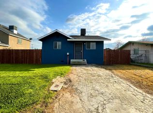 573 W Mountain View Ave, Woodlake, CA 93286