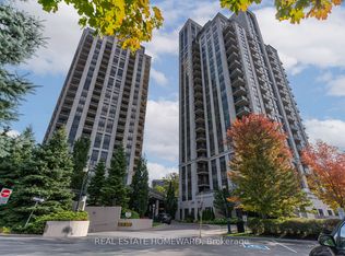 135 Wynford Dr #104, Toronto, ON M3C 0J4