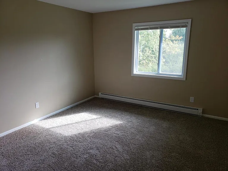 6578 Lake Rd #15 — Photo 10