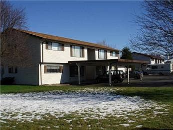 2nd image of 2951 Warner Ave