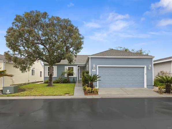 3469 Carnelian Ln, Oceanside, CA 92056