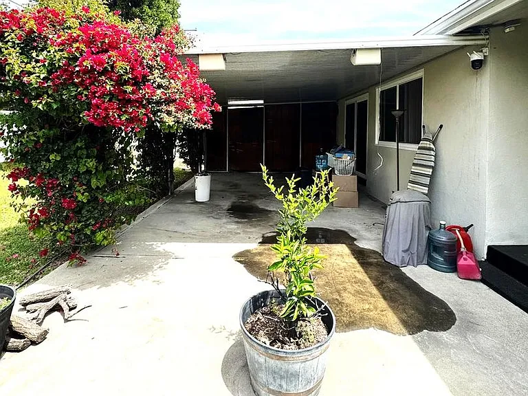 2935 Gayridge St — Photo 33