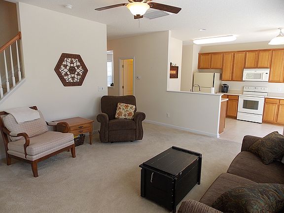 3rd image of 3611 Throughbrook Ct