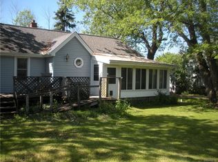 493 Bullis Rd, Buffalo, NY 14224