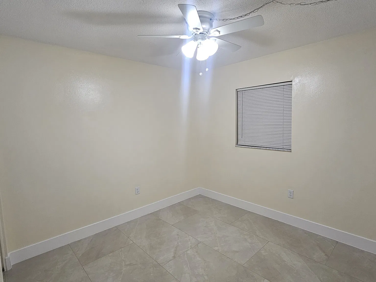 2 bed, 825 sqft, $1,500 — Photo 4